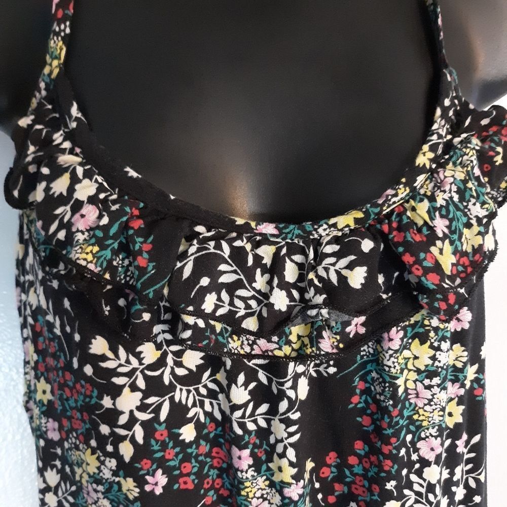 Julie's Closet black floral racerback tank top - Picture 3 of 4